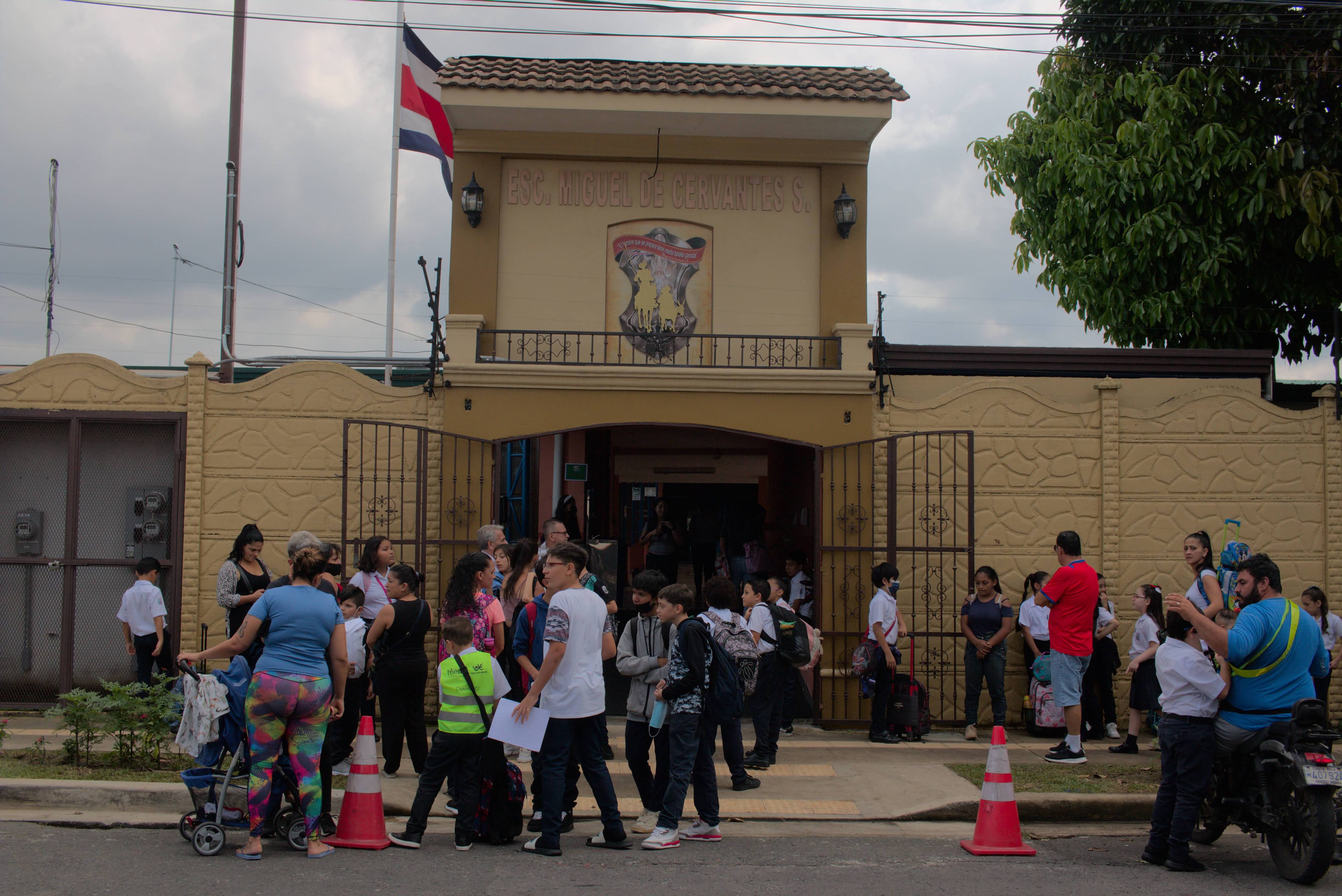 Aceras - Hatillo - Escuela Cervantes