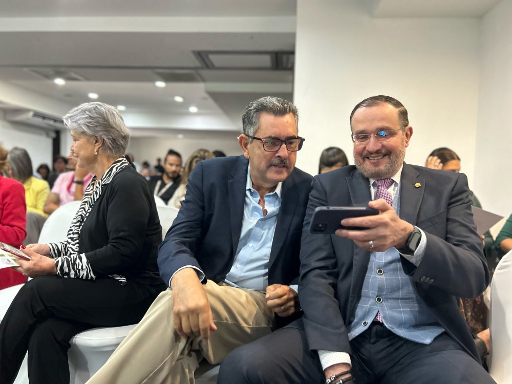 Equipo humano de TEVU
