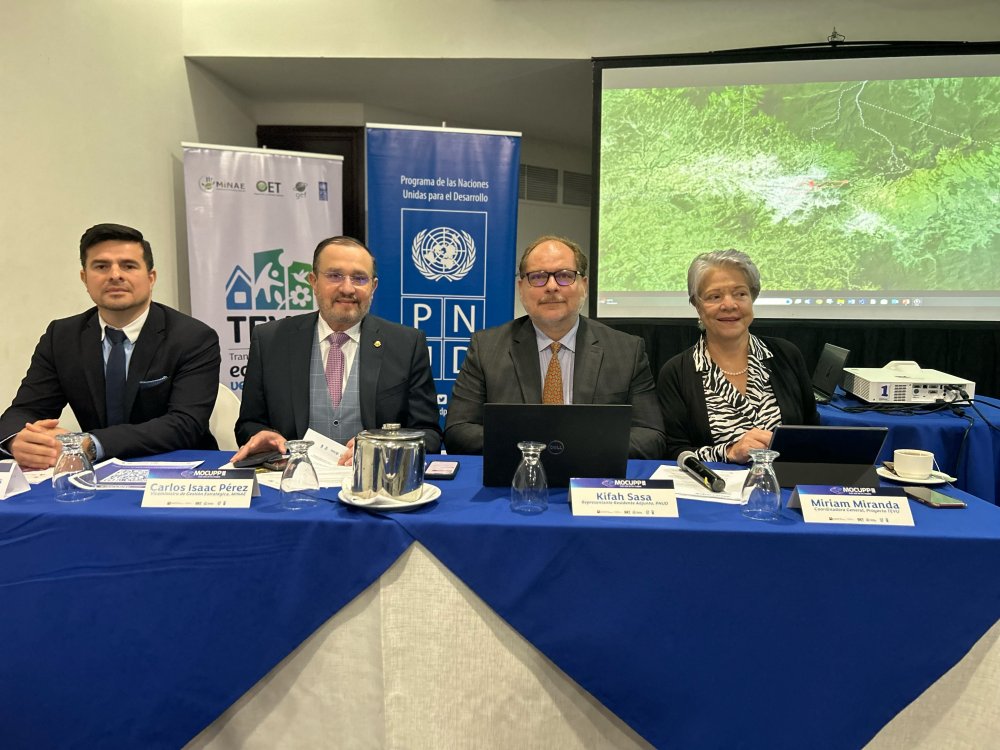 Equipo humano de TEVU