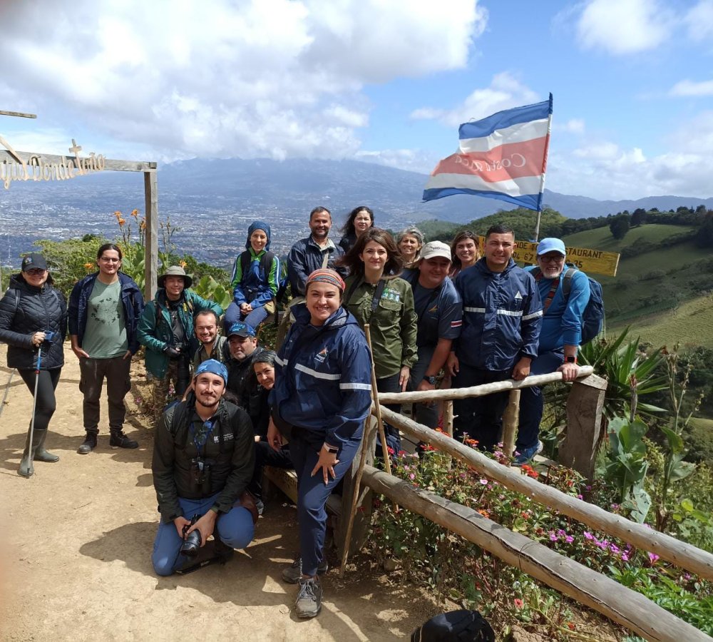 Equipo humano de TEVU
